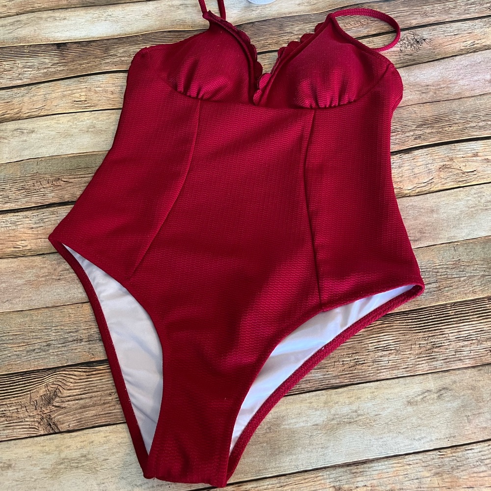 Cupshe Red One Piece Bathing Swim Suit Size Medium